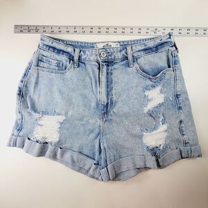 Hollister Curvy Ultra High Rise Denim Mom Shorts 3" Distressed Ripped Light Wash